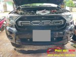 Mặt ca lăng Ford Ranger 2021