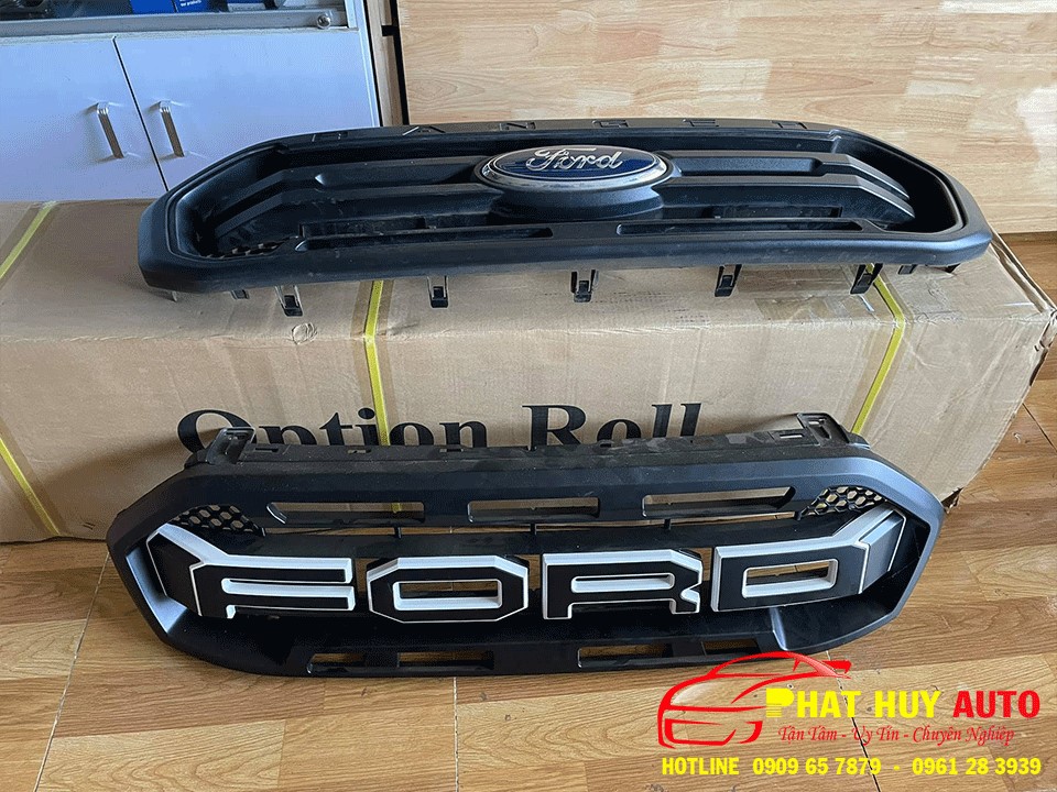 Mặt ca lăng Ford Ranger 2021