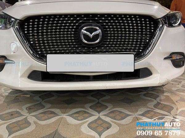 Mặt calang cho Mazda 3 2018