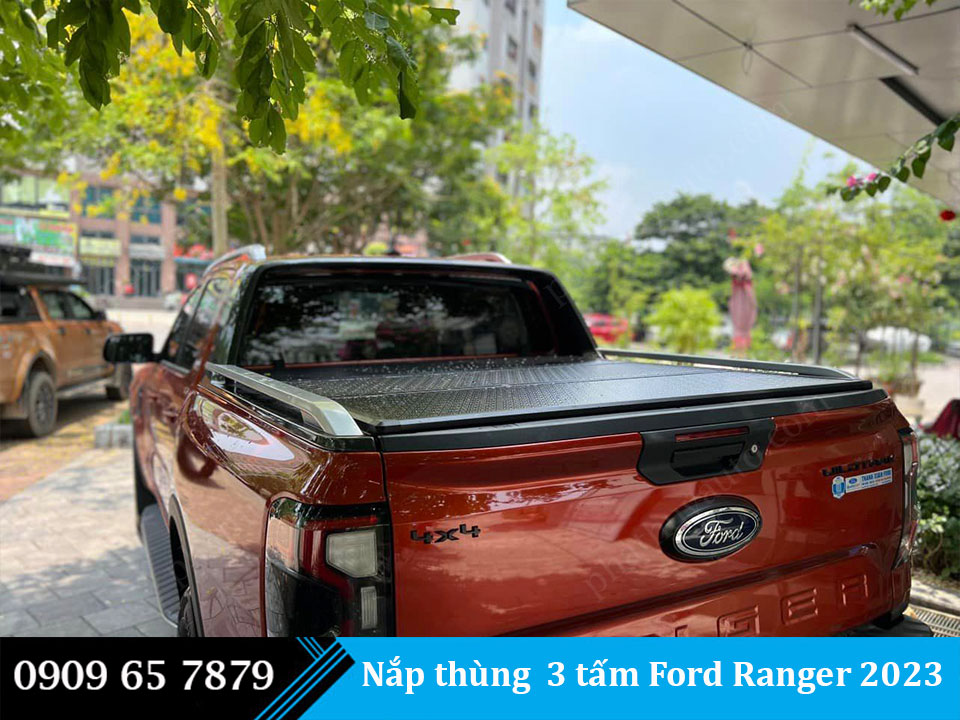 Nắp thùng 3 tấm Ranger 2023