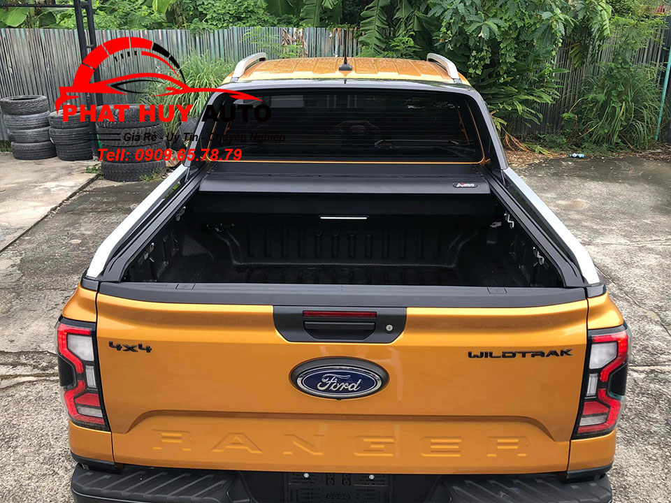 Nắp thùng cuộn Ford Ranger 2023