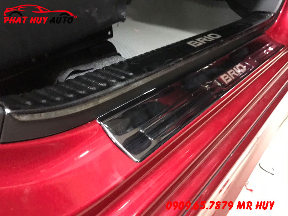 Nẹp Bước Chân Titan Xe Brio