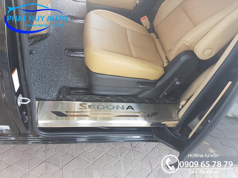 Nẹp bước chân xe kia Sedona