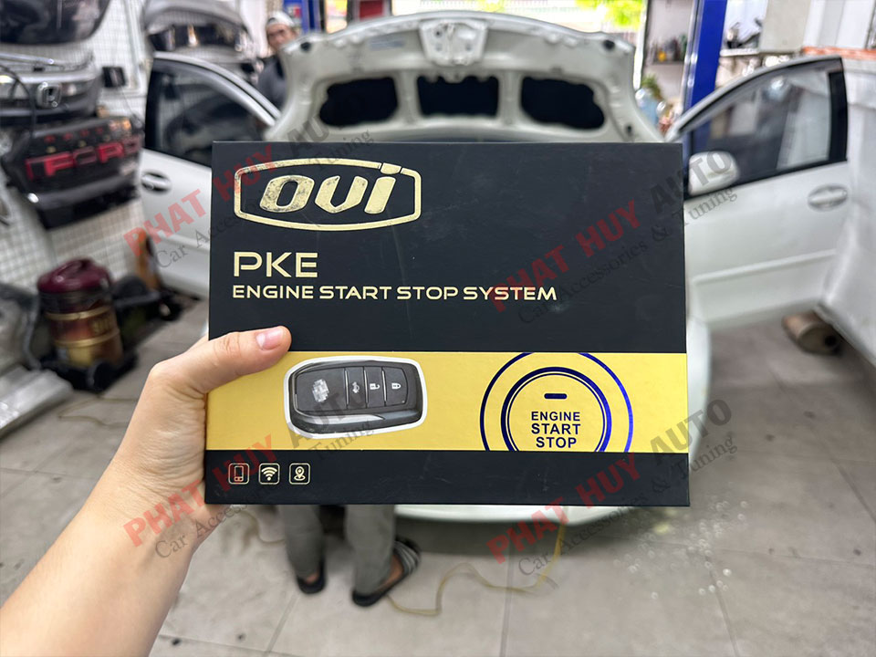 Nút đề nổ Start Stop Toyota Yaris 2013