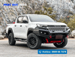 Ốp cản trước sau Hilux 2026