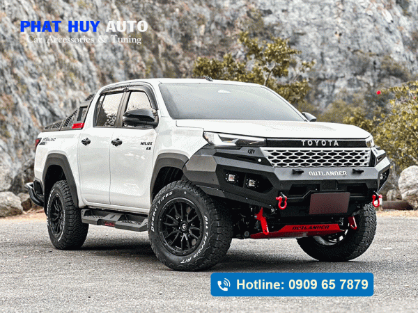 Ốp cản trước sau Hilux 2026