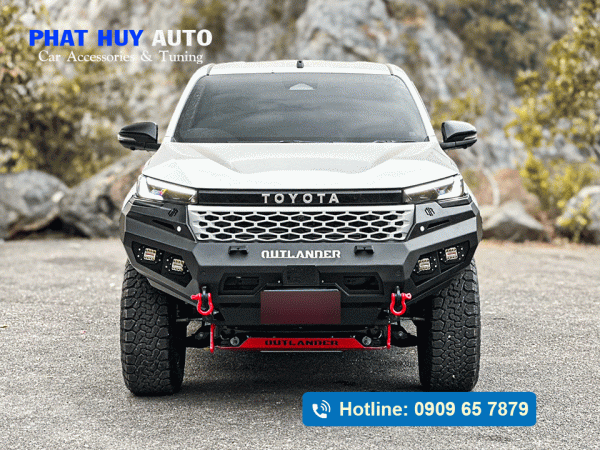 Ốp cản trước sau Hilux 2026