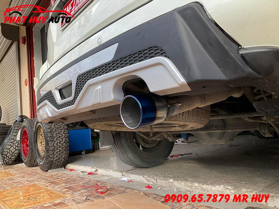 Ốp Cản Trước Sau Nissan Terra