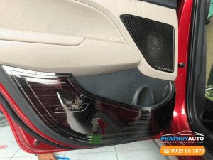Ốp chống trầy cánh cửa Elantra