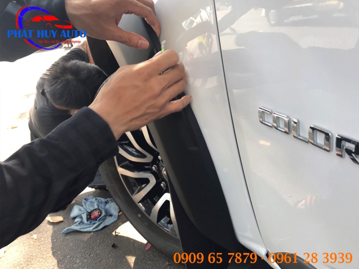 Ốp cua lốp xe Chevrolet Colorado