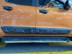 Ốp hông Ford Ranger bản nhỏ