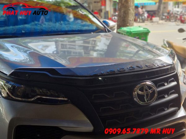 Ốp lướt gió capo Toyota Fortuner