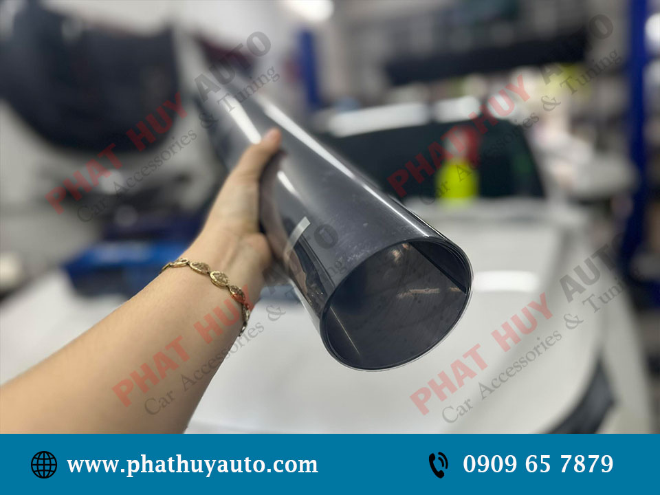 Phim cách nhiệt bầu trời sao