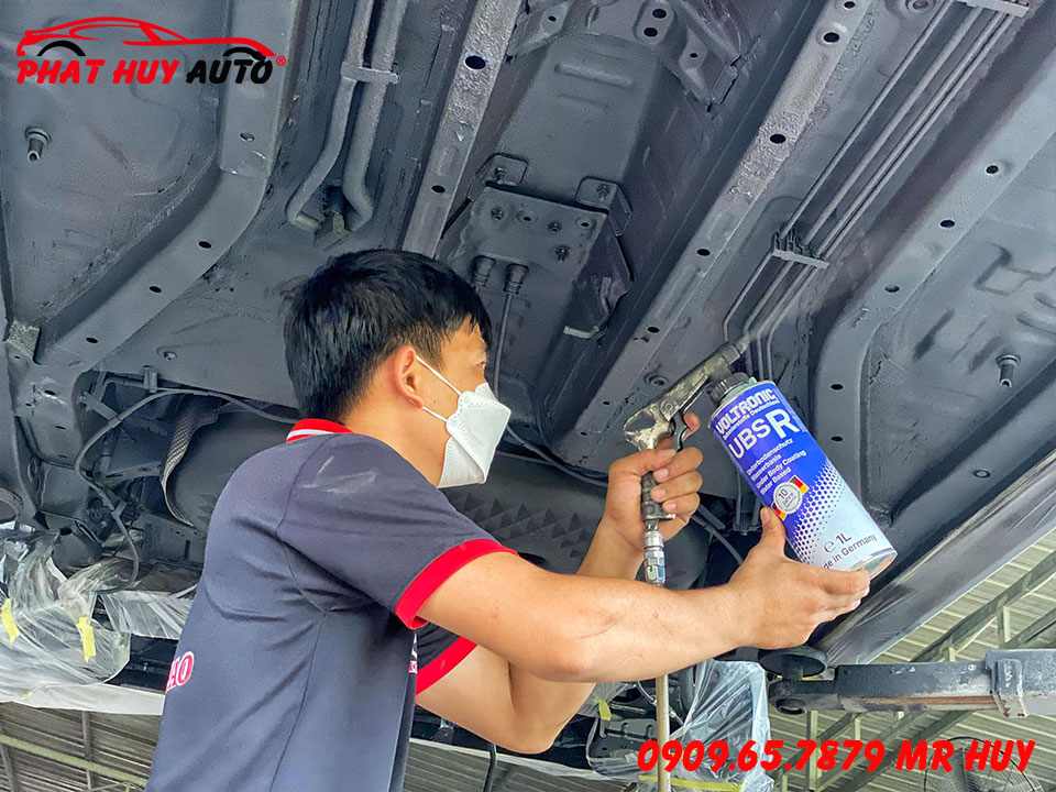 Phủ gầm chống rỉ Toyota Veloz