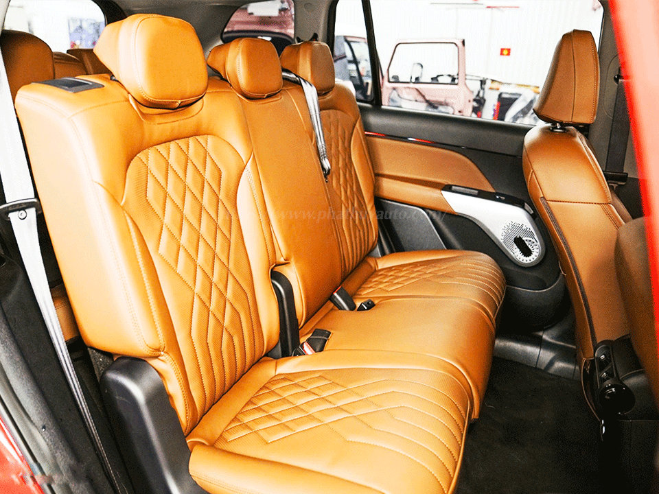 Phụ kiện VinFast Limo Green 2025