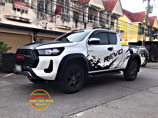 Tem xe bán tải Hilux đẹp