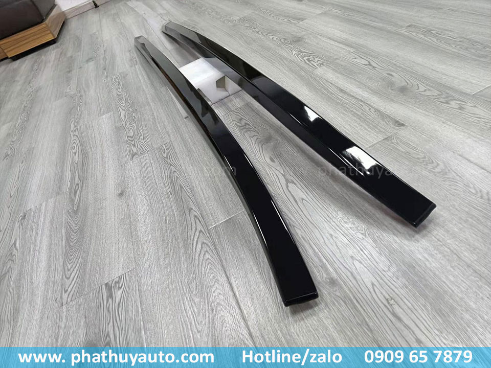 Thanh giá nóc dọc Toyota Cross