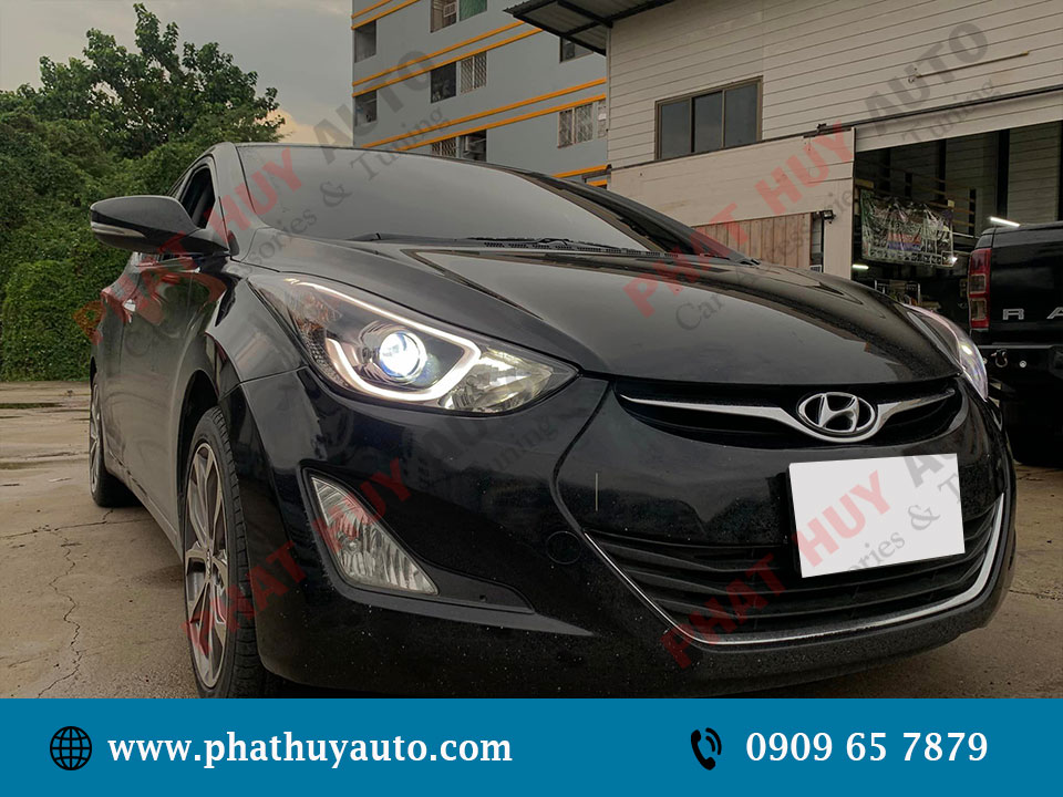 Thay bóng bi led xe Elantra 2014 - 2015