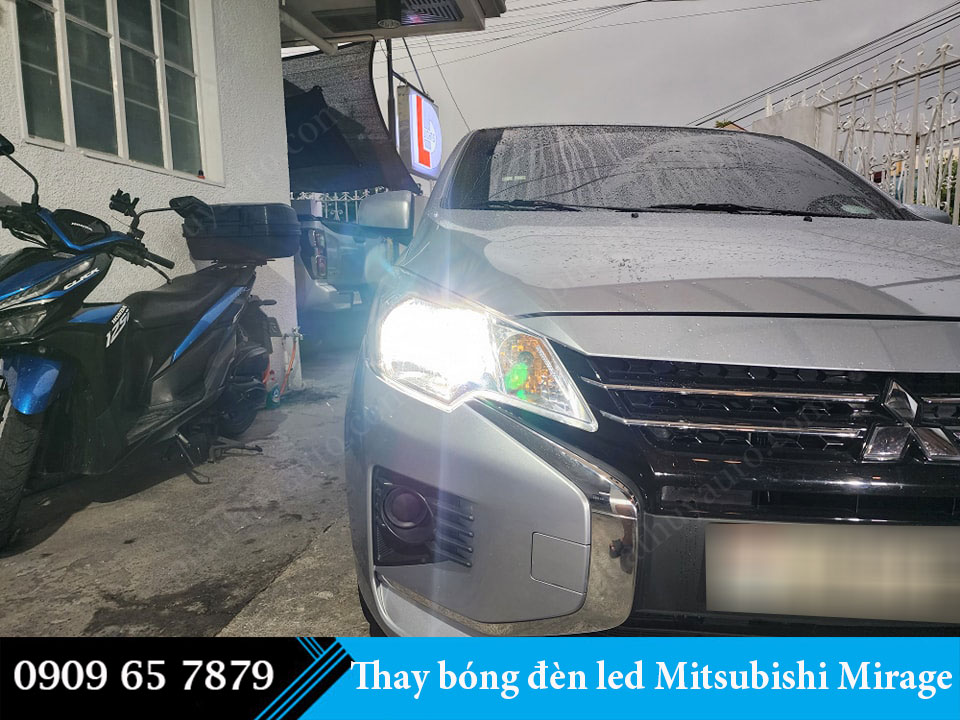Thay bóng đèn xe Mitsubishi Mirage