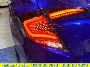 Thay Cụm Đèn Hậu Honda Civic