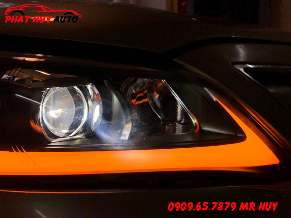 Thay Đèn Pha Nguyên Cụm Toyota Camry 2009-2010