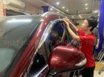 Vè che mưa xe Santafe 2021