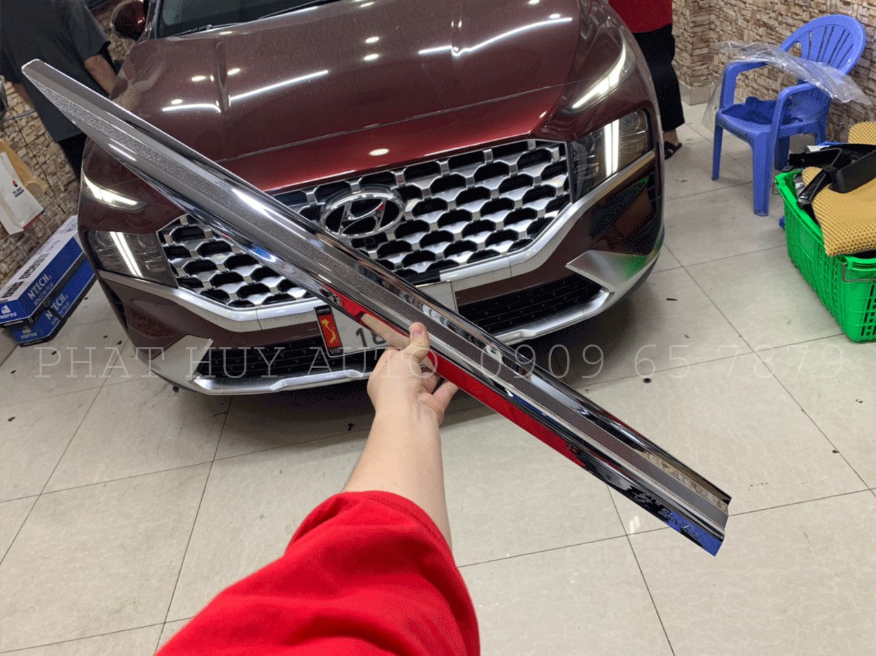 Vè che mưa xe Santafe 2021
