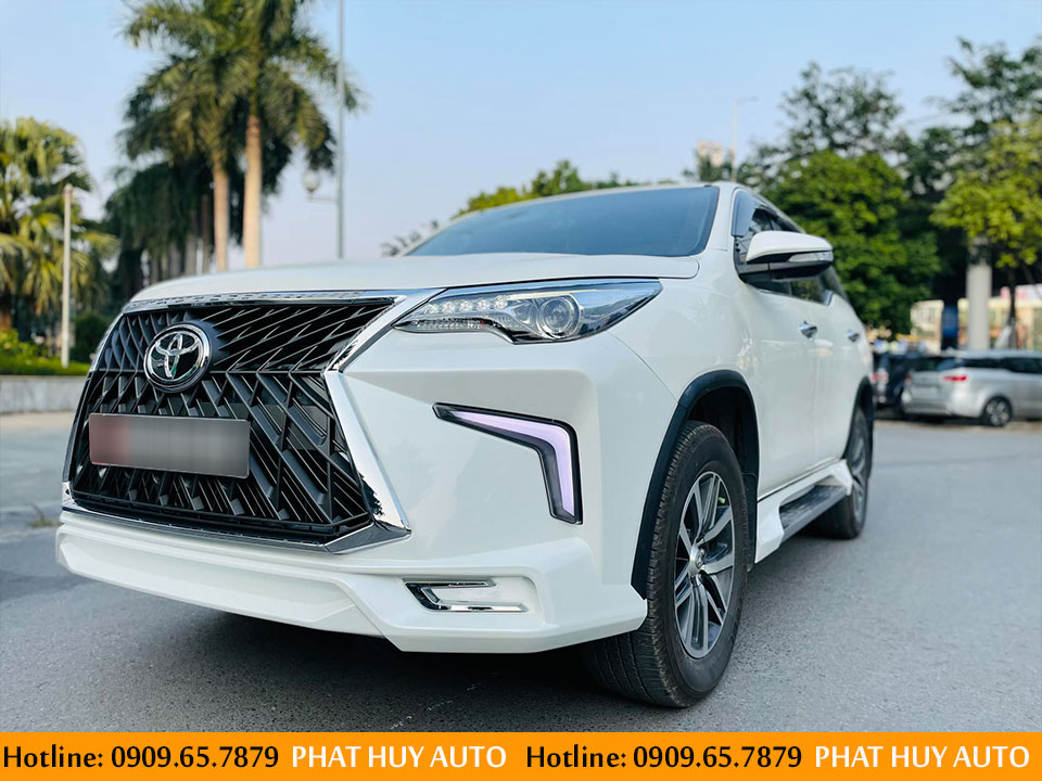 Xe Fortuner độ lên Lexus LX570